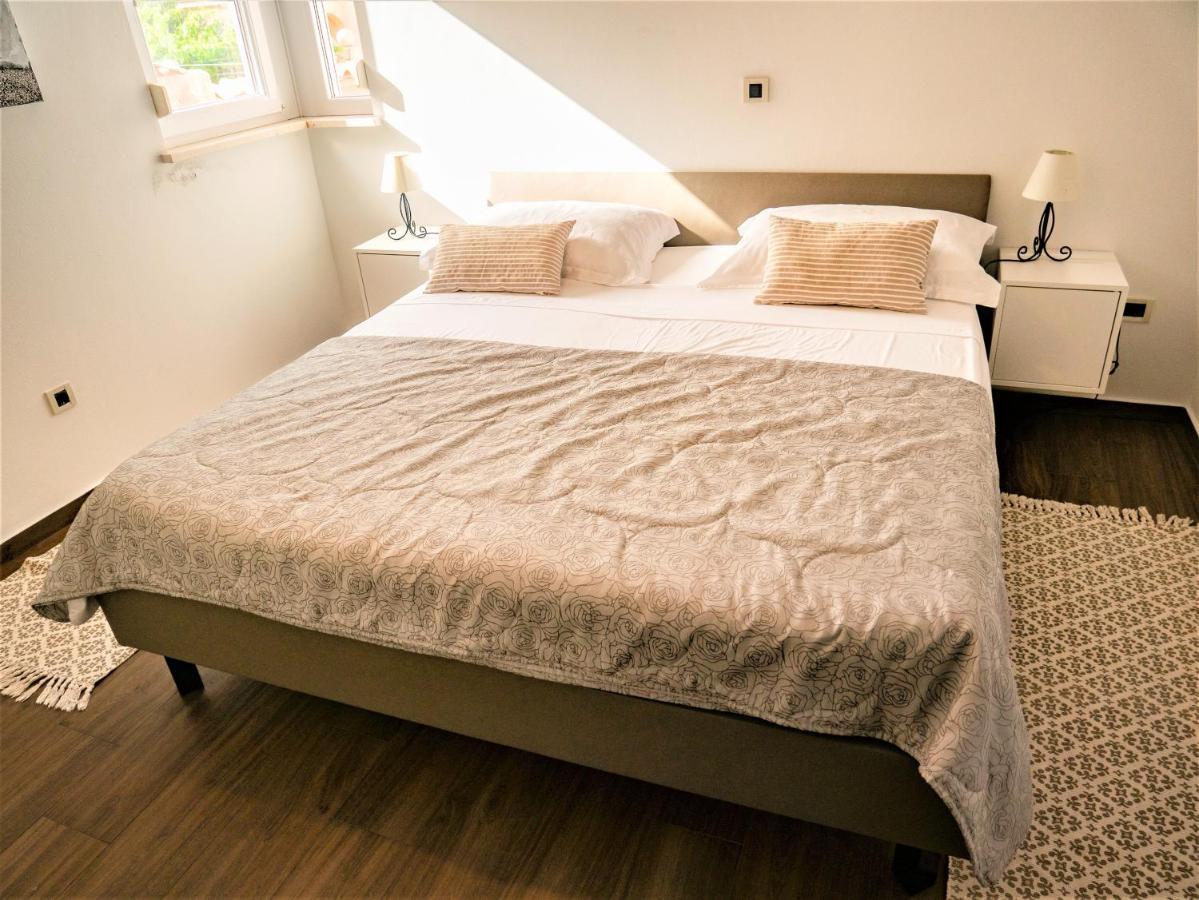 Apartment Sea&Mountain Vinjerac Dış mekan fotoğraf